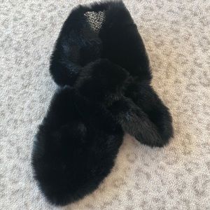 Banana Republic faux fur pull through scarf